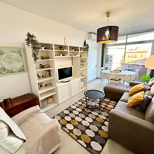 https://apartment-sagrera.topbarcelonahotels.com